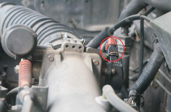 2011 buick enclave 3.6 crankshaft position sensor location